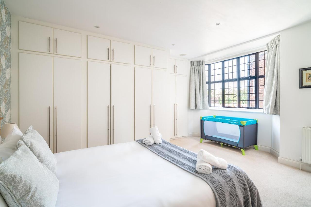 Castle Properties:Eton-The College วินด์เซอร์ ภายนอก รูปภาพ